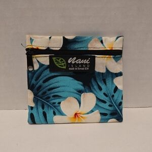 Nani Island Blue Floral Zippered Pouch EUC 4.5"x4"